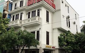 Khách sạn Hoàng Gia